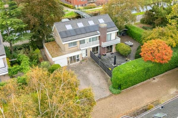 Woning Langeweg 86 Roelofarendsveen