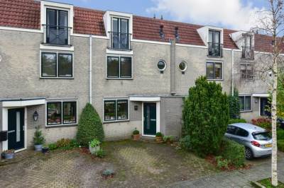 Woning Ooievaarsbek 40 Breukelen