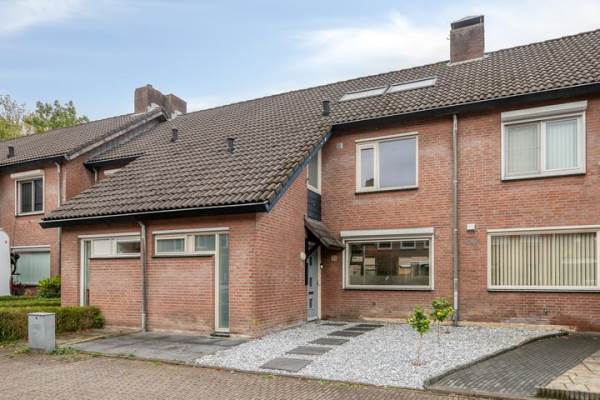 Woning Hoefsmidwei 48 Valkenswaard