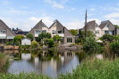 Woning Brucknerstraat 79 Barendrecht