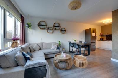 Woning Millingenhof 284 Amsterdam