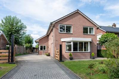 Woning Dorpsstraat 40 Emmen