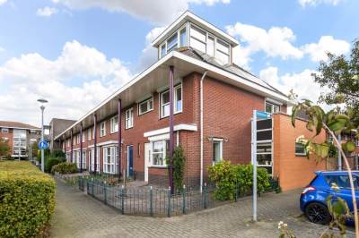Woning La Traviataplantsoen 13 Nieuw-Vennep