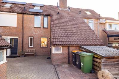 Woning van Leeuwenhoekstraat 9 Hoogeveen