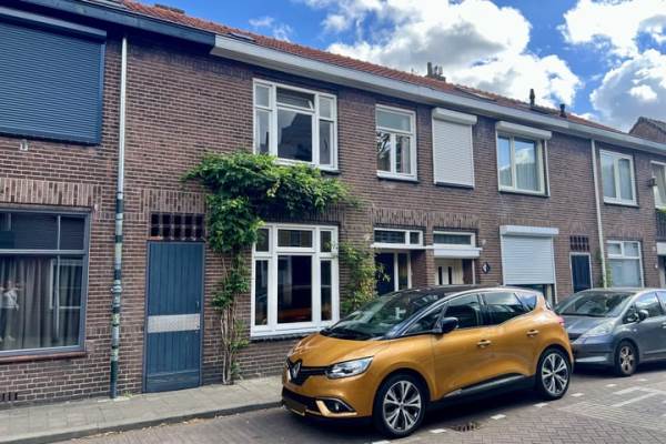 Woning Kardinaal Vaughanstraat 37 Tilburg