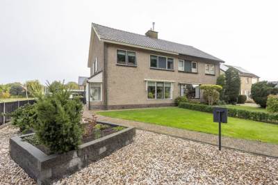 Woning Johan Frisostraat 8 Vroomshoop