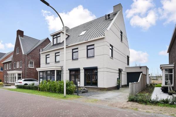 Woning Vossenzoom 253 Pijnacker