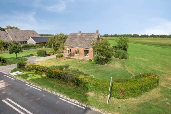 Woning Oosterhesselerweg 9 Wachtum