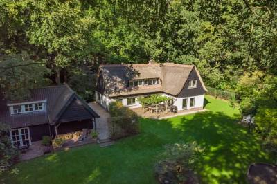 Woning Ravensteinselaan 1 Baarn