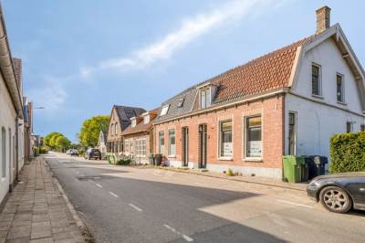 Woning Oud-Cromstrijensedijk WZ 5 Klaaswaal