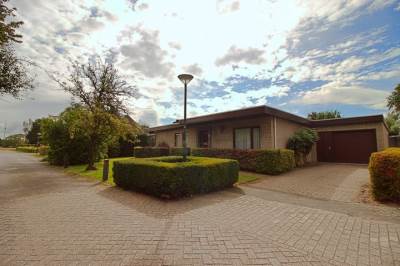 Woning Godfried Bomanslaan 6 Hilvarenbeek