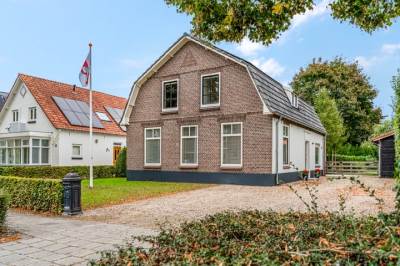 Woning Rijnstraat 24 Doornenburg
