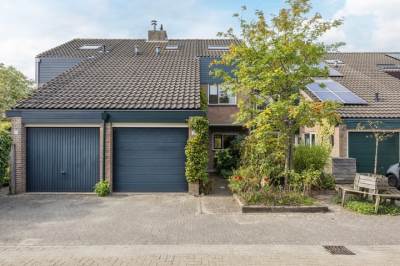 Woning Van de Veldepad 3 Oud-Beijerland