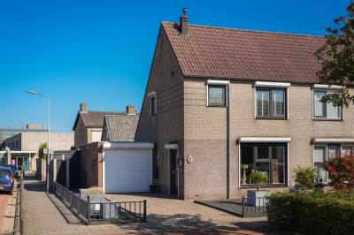 Woning Bartus van de Walstraat 1 Ochten