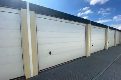 Garage Spoorlaan 5G37 Den Haag