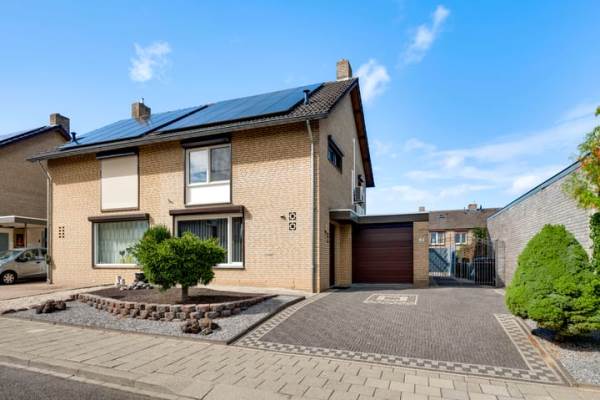 Woning Irenestraat 51 Puth