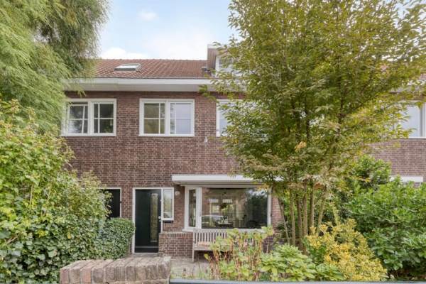 Woning Minister van Sonstraat 22 Tilburg