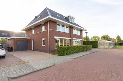 Woning Adriaan Anthoniszstraat 28 Zwaag