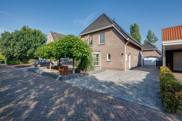 Woning Gerardus Majellastraat 10 Hulten