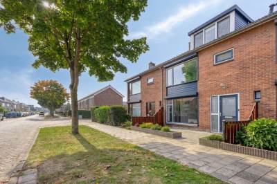 Woning Bernhardstraat 89 Numansdorp