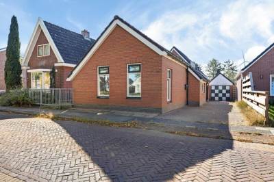 Woning Schoolkade 124 Musselkanaal