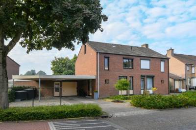 Woning Burg. Janssenring 32 Panningen