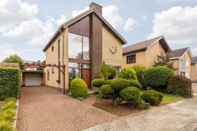 Woning Dr. Duijsenslaan 15 Grevenbicht