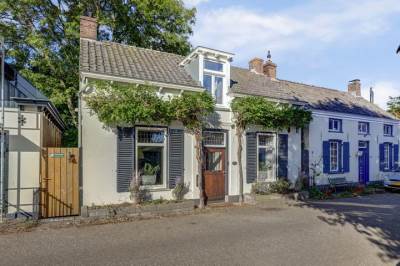 Woning Maasdijk 8 Rossum (GE)