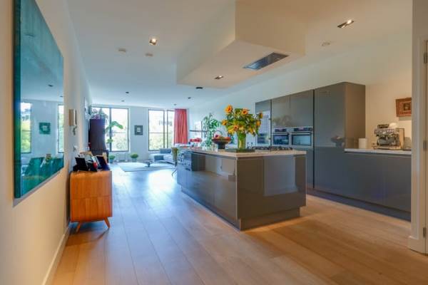 Woning Jacob Burggraafstraat 160 Amsterdam