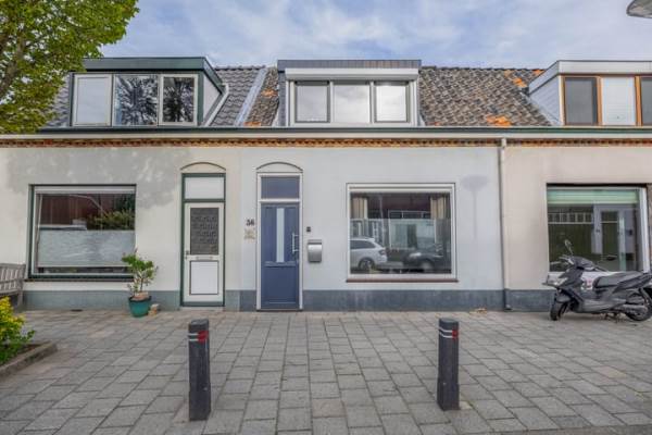Woning Rijnweg 36 Monster