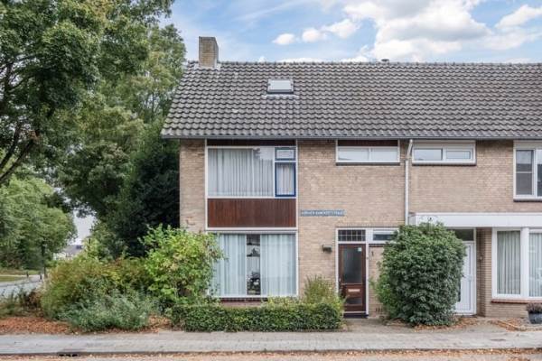 Woning Adriaen Banckertstraat 1 Geldrop