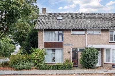 Woning Adriaen Banckertstraat 1 Geldrop