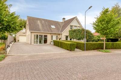 Woning Hoendervogellaan 15 Heinkenszand