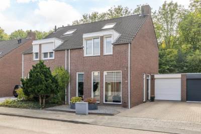 Woning Karel van Egmondstraat 22 Sittard