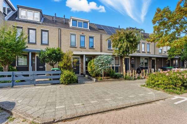 Woning Brahmsstraat 65 Barendrecht