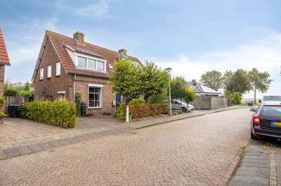 Woning Pastoor Kerckerstraat 4 Steenbergen (NB)