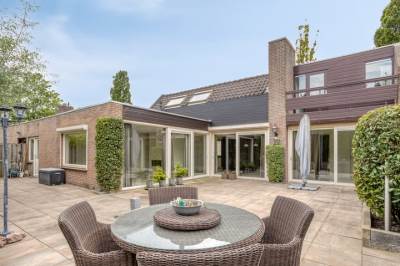 Woning van Beethovenlaan 4 Rhoon