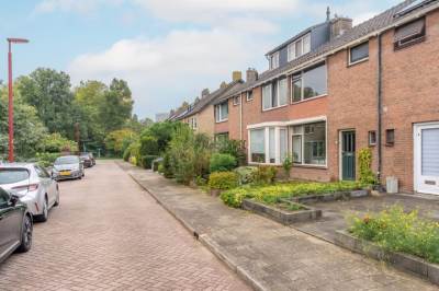 Woning van Halllaan 8 Nieuwegein