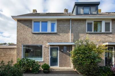 Woning Abraham Rademakerstraat 10 Ouderkerk aan de Amstel