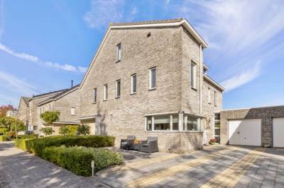 Woning Thomas Moresingel 11 Huizen