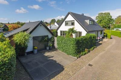 Woning Hendrik Valkenburglaantje 8 Laren (NH)