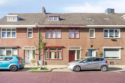 Woning Koningin Regentesselaan 18 Roermond
