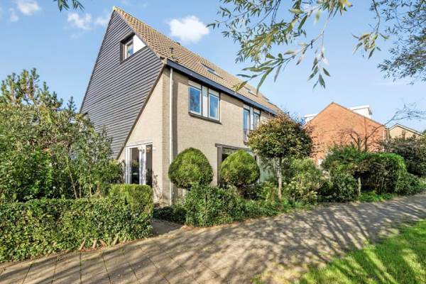 Woning Boompjesven 115 Heemskerk
