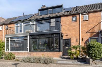 Woning Landmanshof 91 Hendrik-Ido-Ambacht