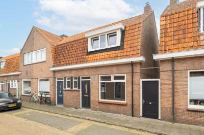 Woning Frederik Hendrikstraat 12 Kampen