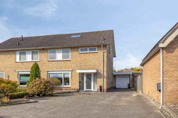 Woning Spechtstraat 2 de Lutte