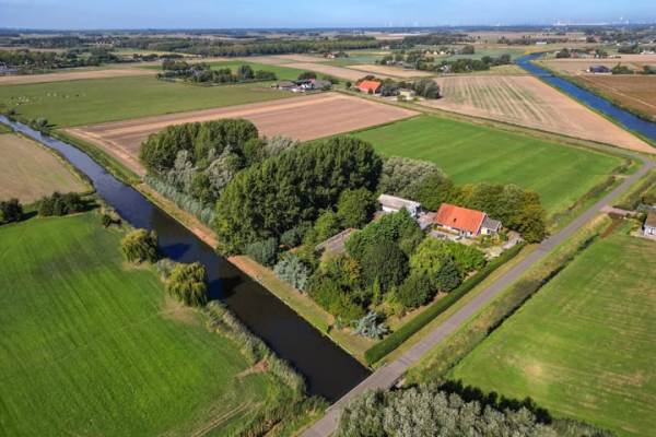 Woning Laaijekreekseweg 2 Hellevoetsluis