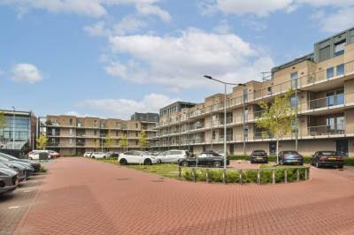 Woning Ambachtsweg 128 Velserbroek