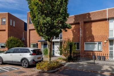 Woning Heuvelsteijn 21 Rhoon