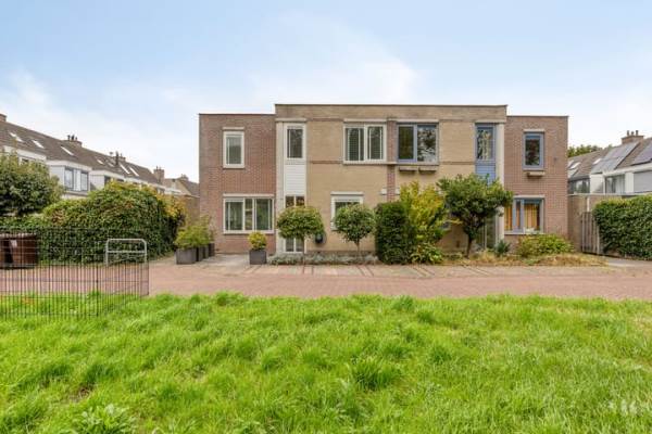 Woning Herfstlaan 4 Alphen aan den Rijn
